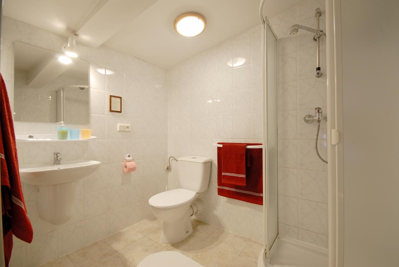 Palac Bialokosz Hotell Exteriör bild